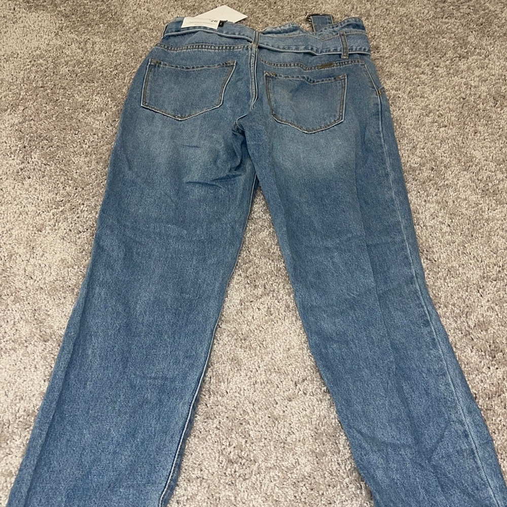 Jeans - Picture 3 of 3